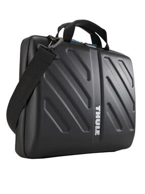 Thule Gauntlet Black Hardshell Commuter Briefcase with Shoulder Strap.